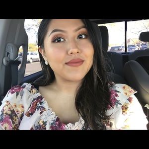 Meet your Posher, Justine